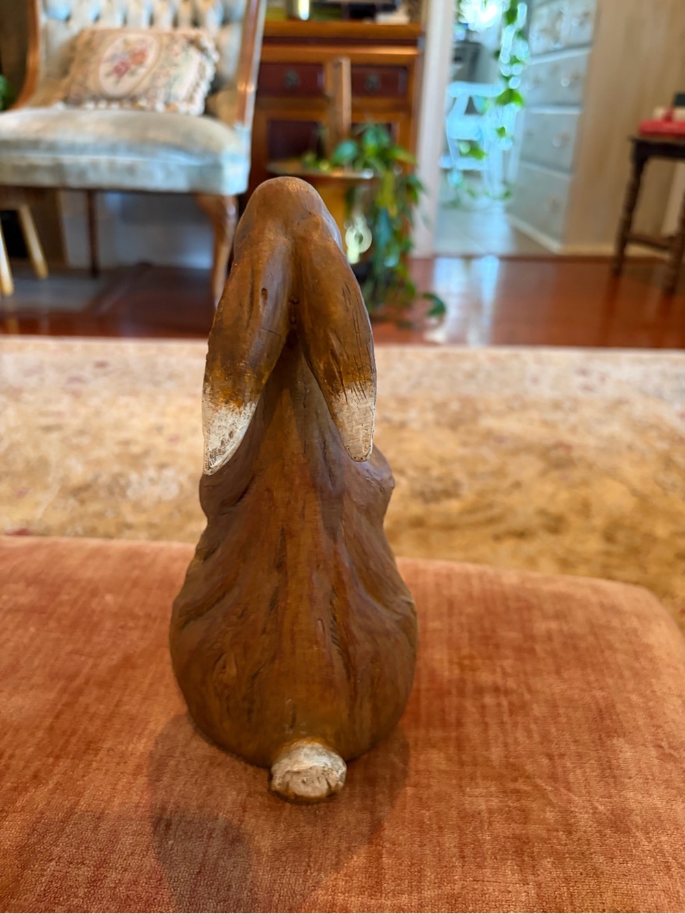 Rustic White & Brown Bunny Figurine Holding Purple Flower - Home Accents ?resin? - Picture 3 of 8